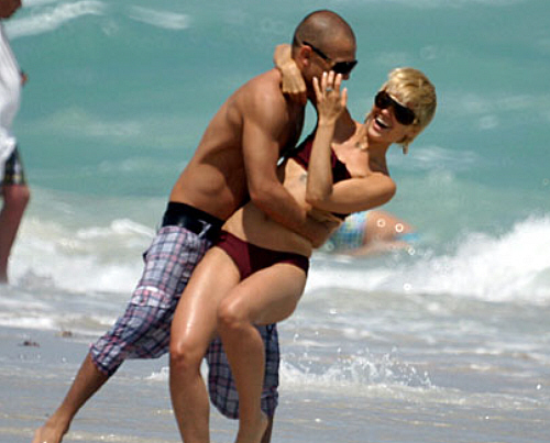 Mena Suvari bikini thong