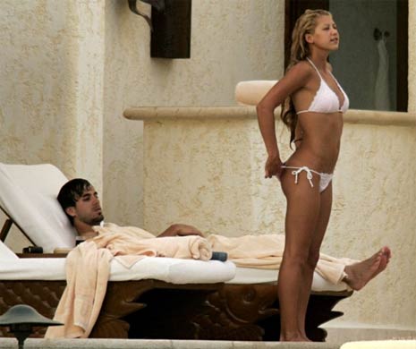 Iglesias con Kournikova