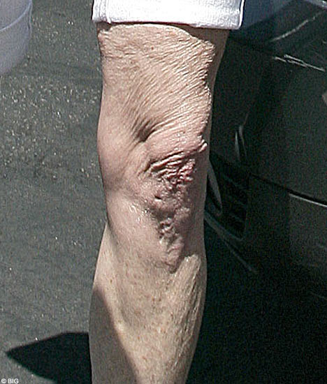 Melanis Grifith old legs Melanis Grifith old legs