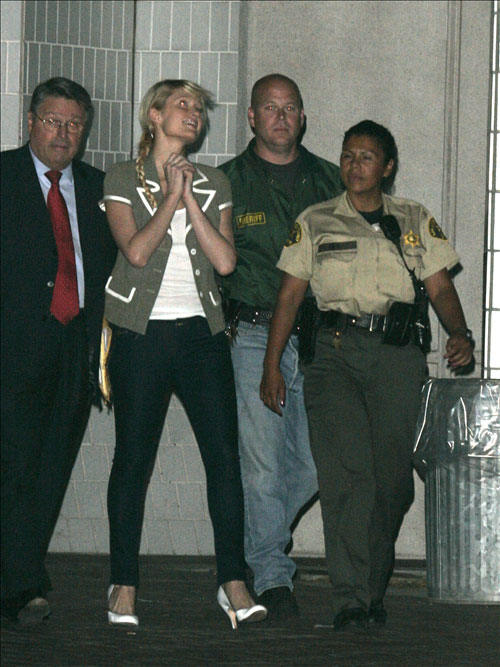 Paris Hilton Free