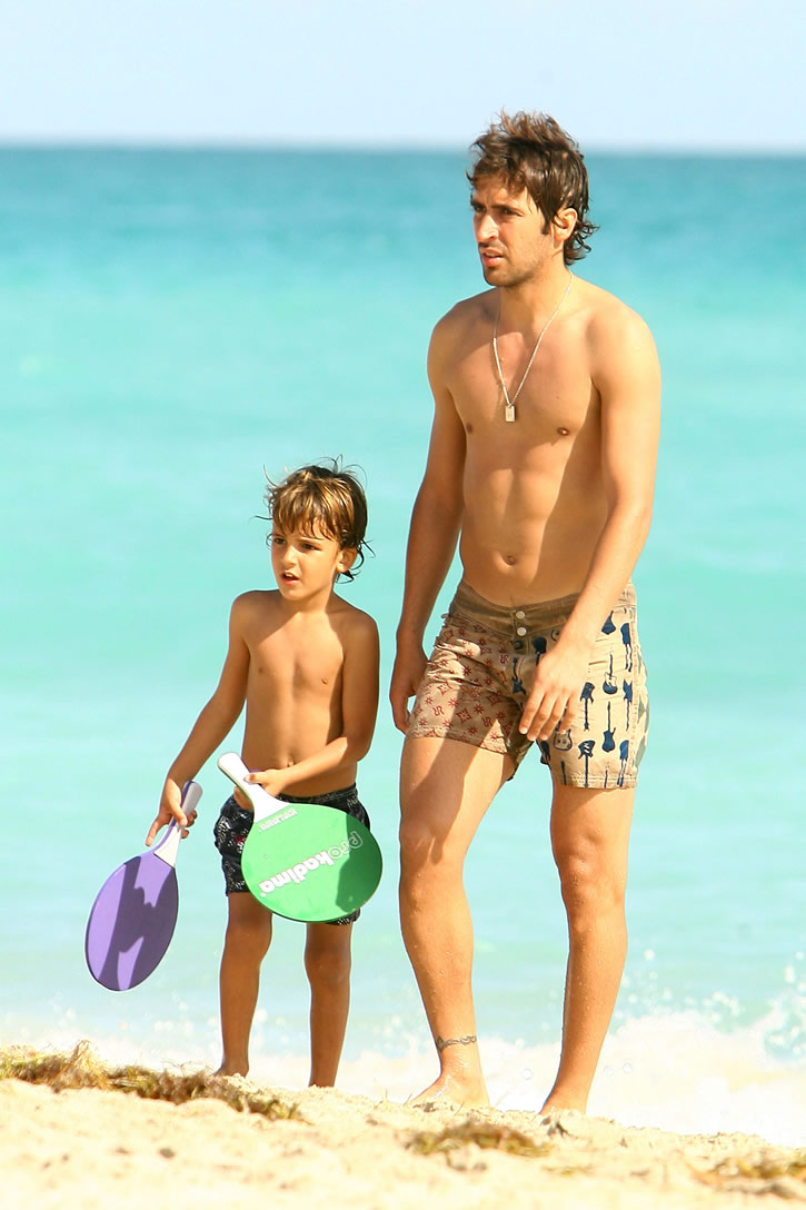 Raul en la playa