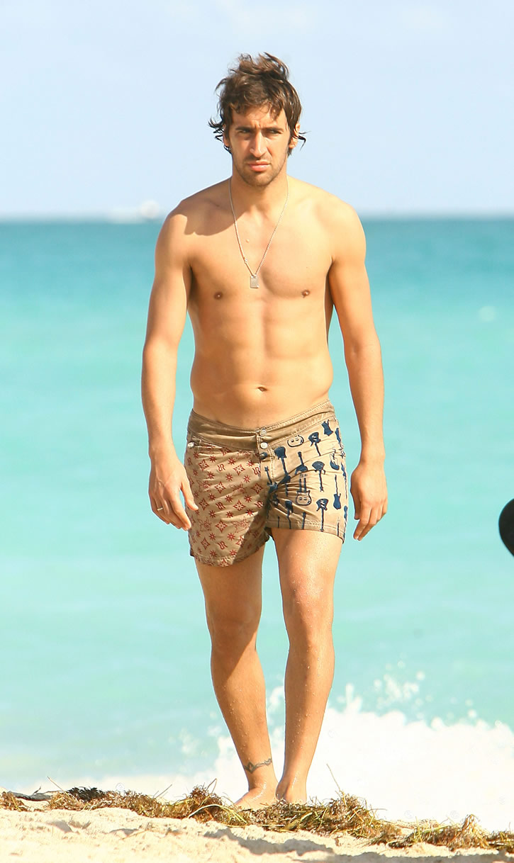 Raul en la playa