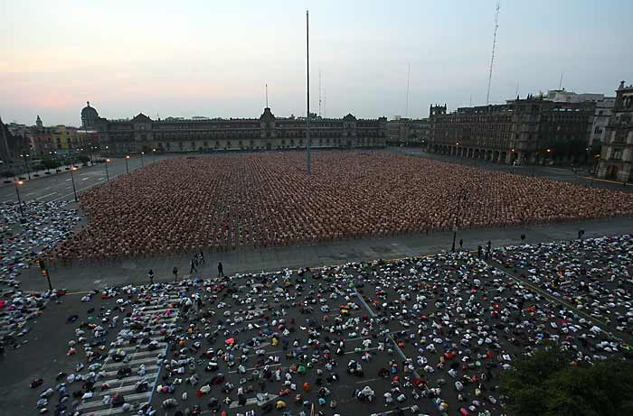 Tunick en Zocalo