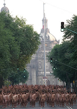 Tunick en Zocalo