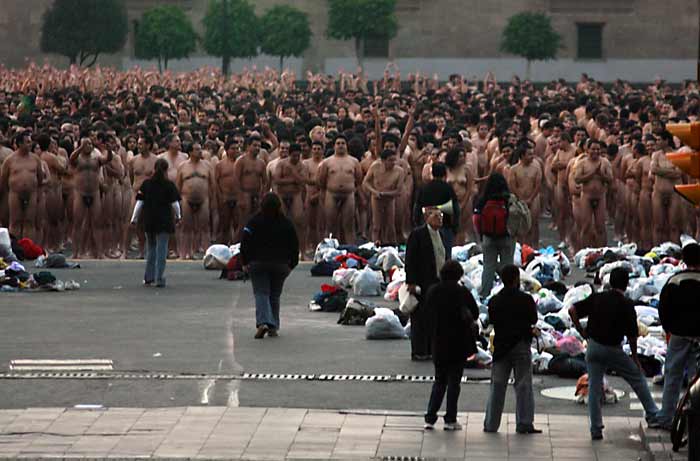 Tunick en Zocalo