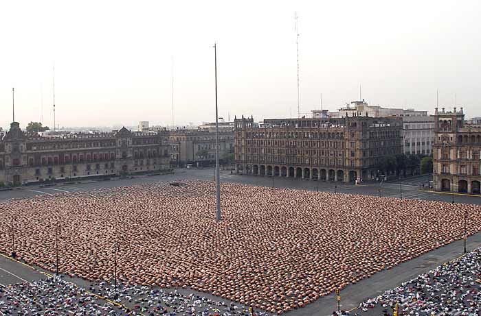 Tunick en Zocalo